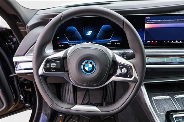 New 2025 BMW i7 eDrive50 w/ Premium Package image 13