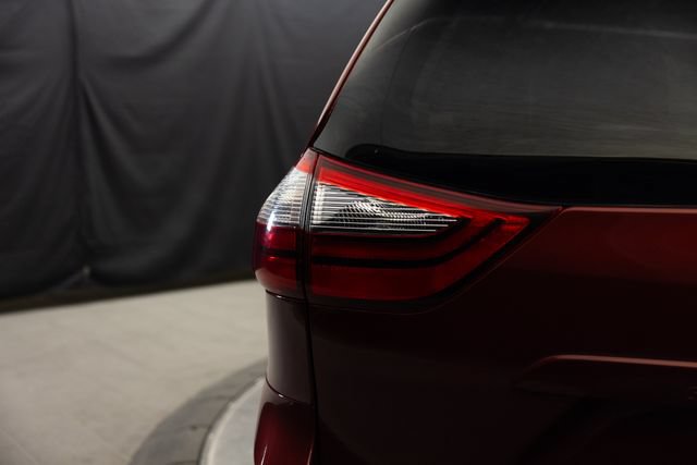 Used 2020 Toyota Sienna L FWD image 10