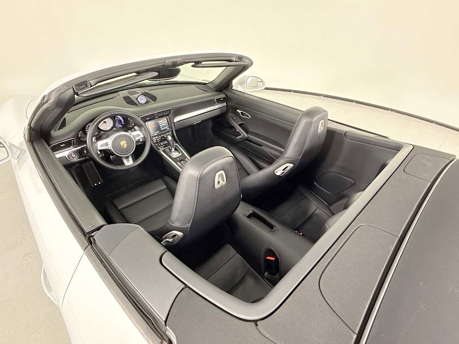 Certified 2016 Porsche 911 Carrera S RWD image 22