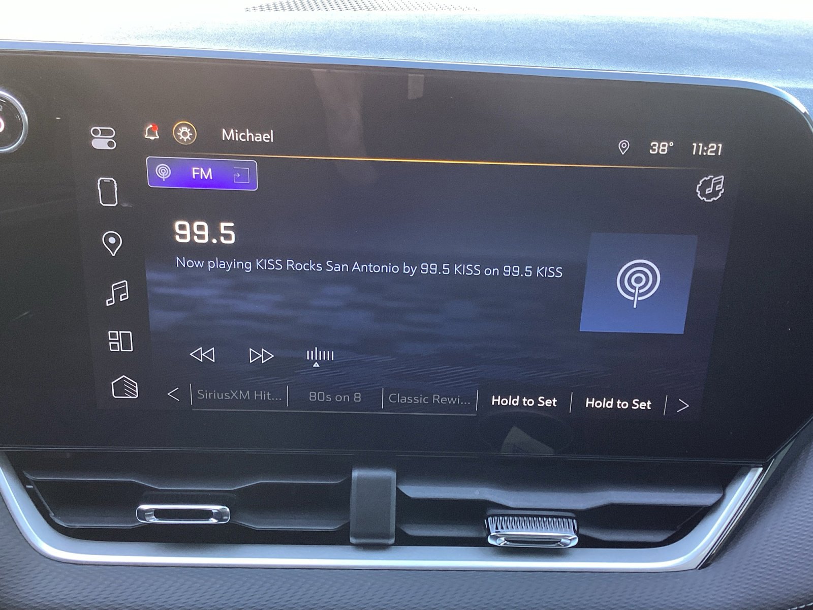 Used 2025 Chevrolet Equinox LT w/ Safety and Technology Package image 22