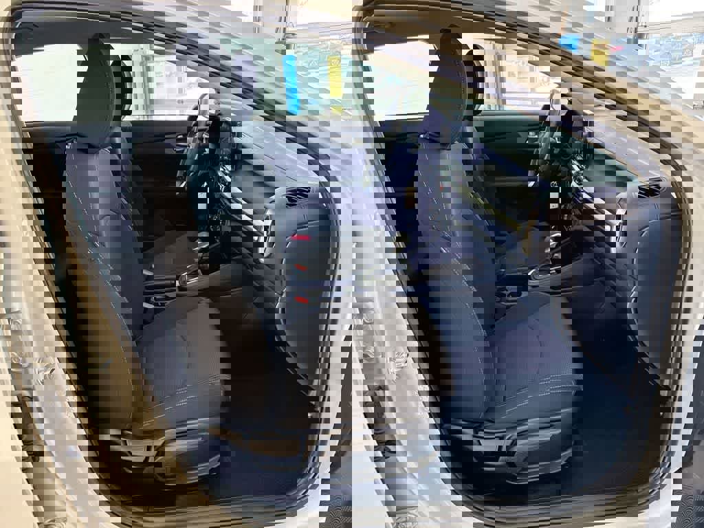 Used 2020 Kia Forte LXS image 21