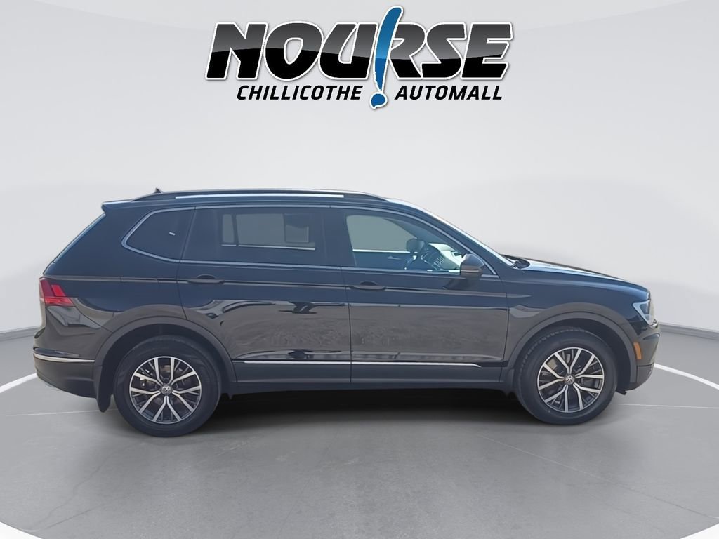 Used 2020 Volkswagen Tiguan SE w/ Panoramic Sunroof Package AWD/4WD image 9