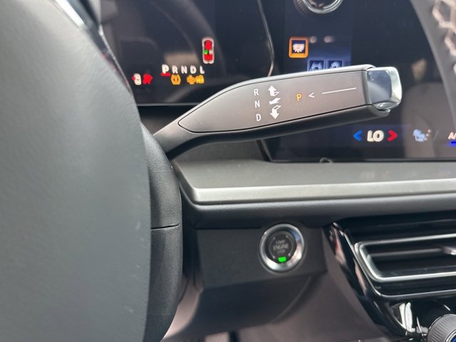 New 2026 Chevrolet Traverse LT w/ Sun and Wheel Package image 15