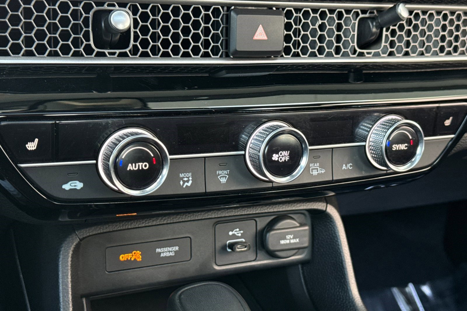 Used 2024 Honda Civic EX-L image 17