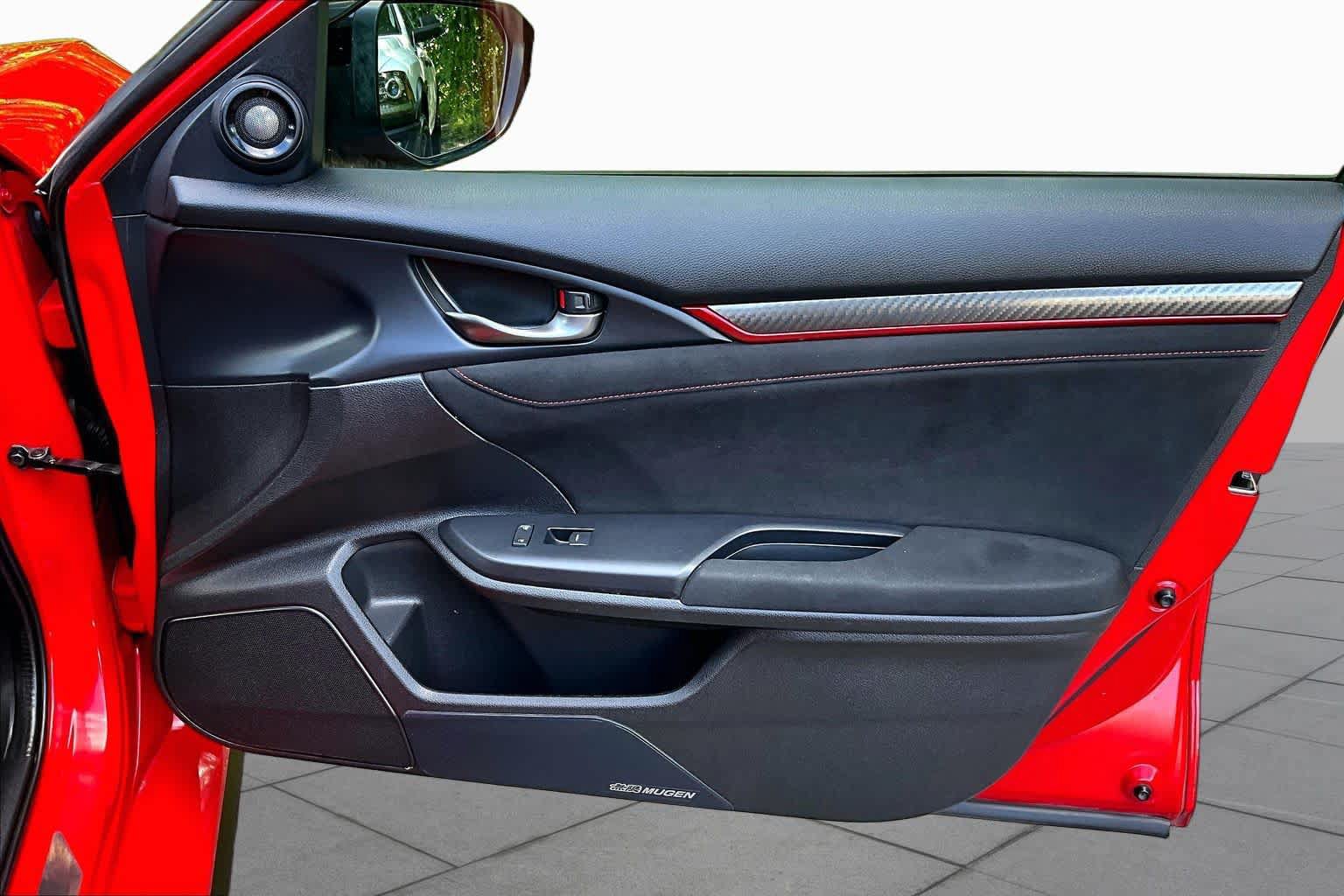 Used 2018 Honda Civic Type R image 21
