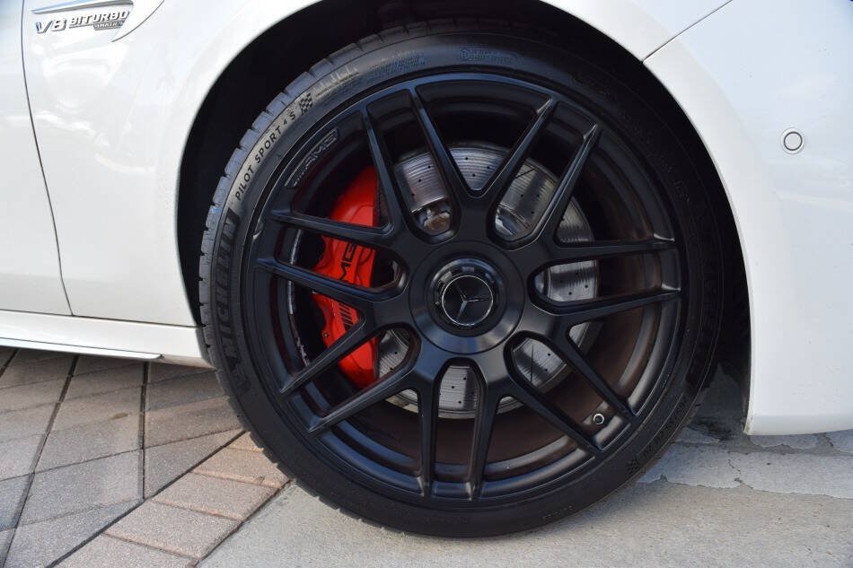 Used 2018 Mercedes-Benz E 63 AMG S image 89