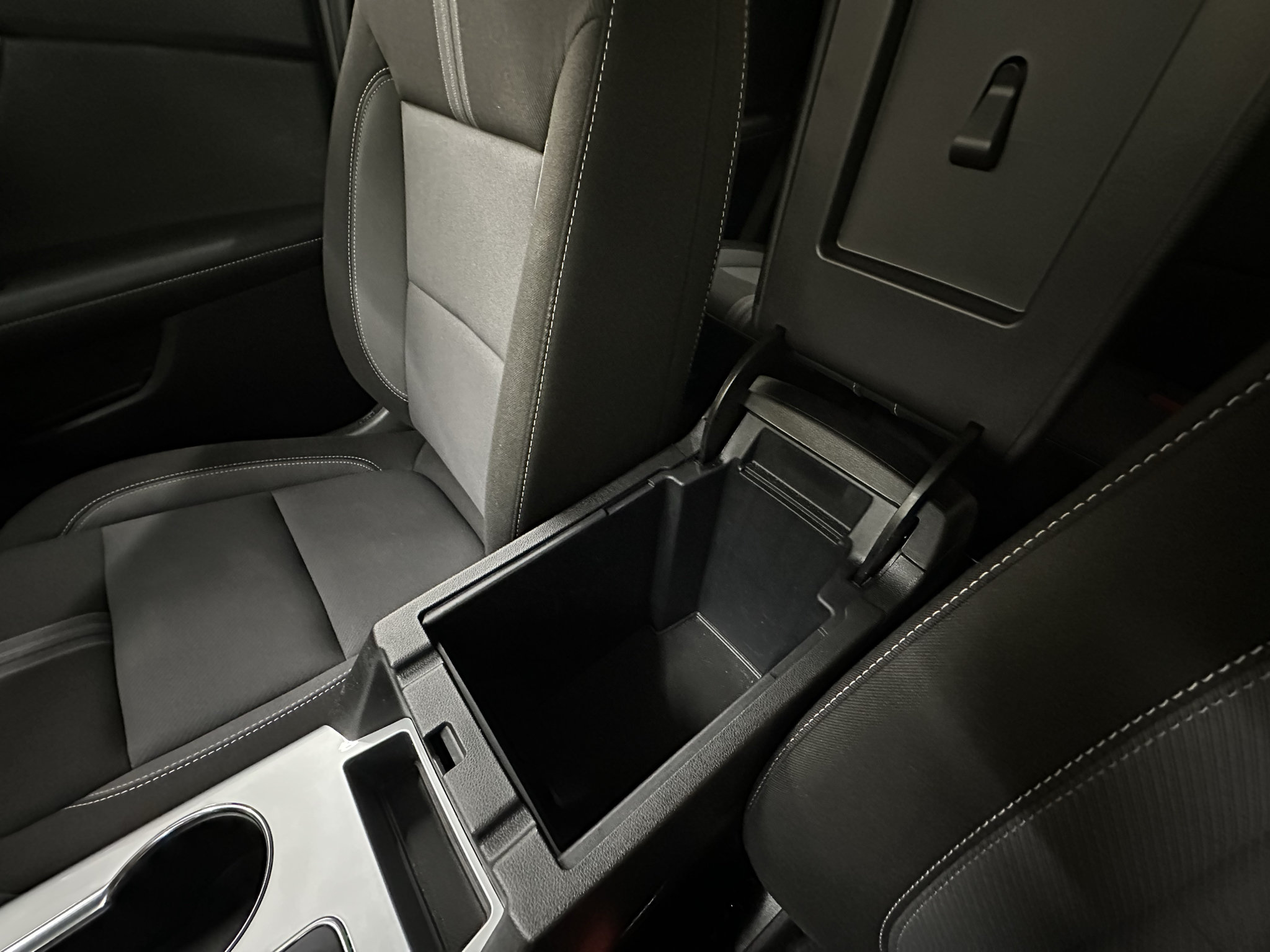 Certified 2025 Chevrolet Blazer LT w/ Convenience Package FWD image 39