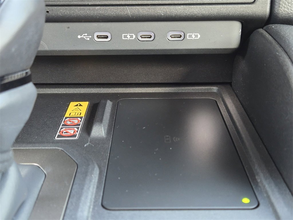 Used 2025 Toyota Land Cruiser image 23