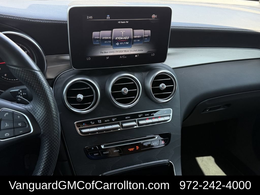 Used 2019 Mercedes-Benz GLC 300 4MATIC image 18