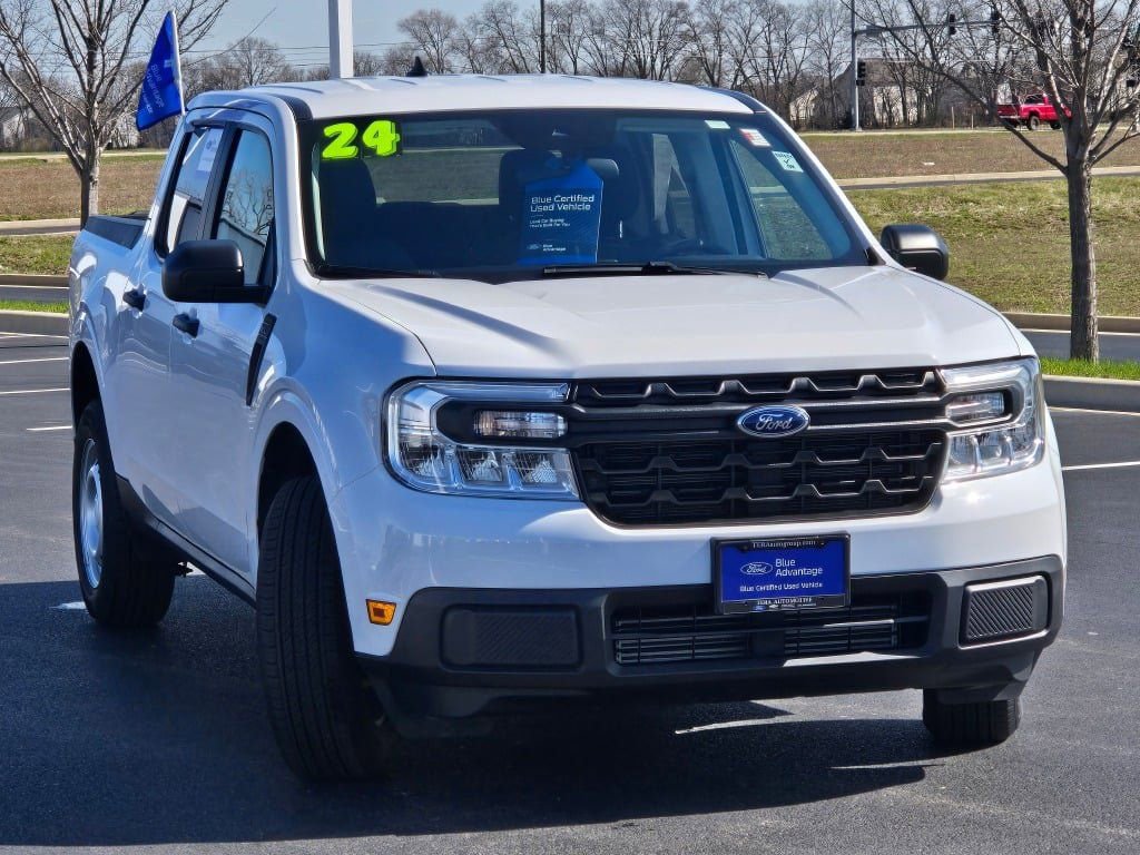 Used 2024 Ford Maverick XL image 4