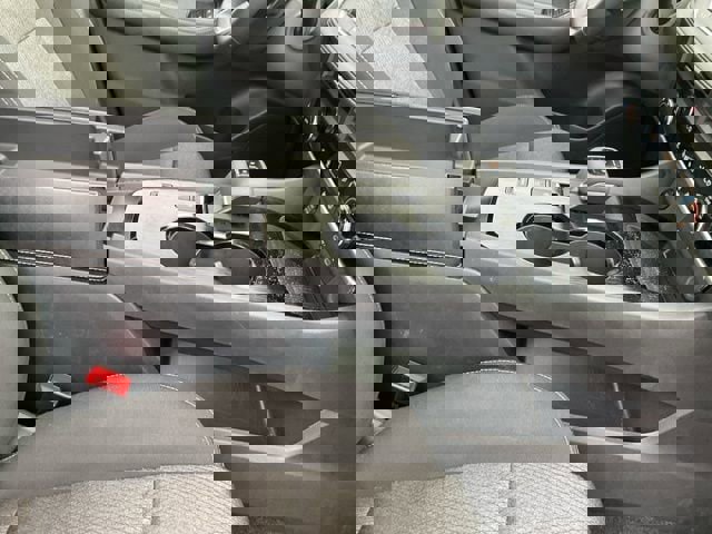 Used 2025 Nissan Rogue SV image 14