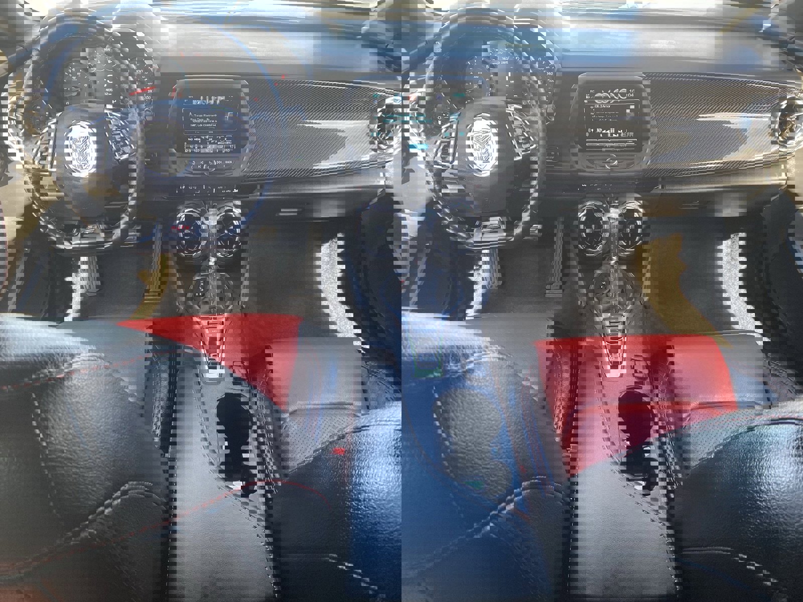 Used 2018 Chevrolet Camaro SS image 16