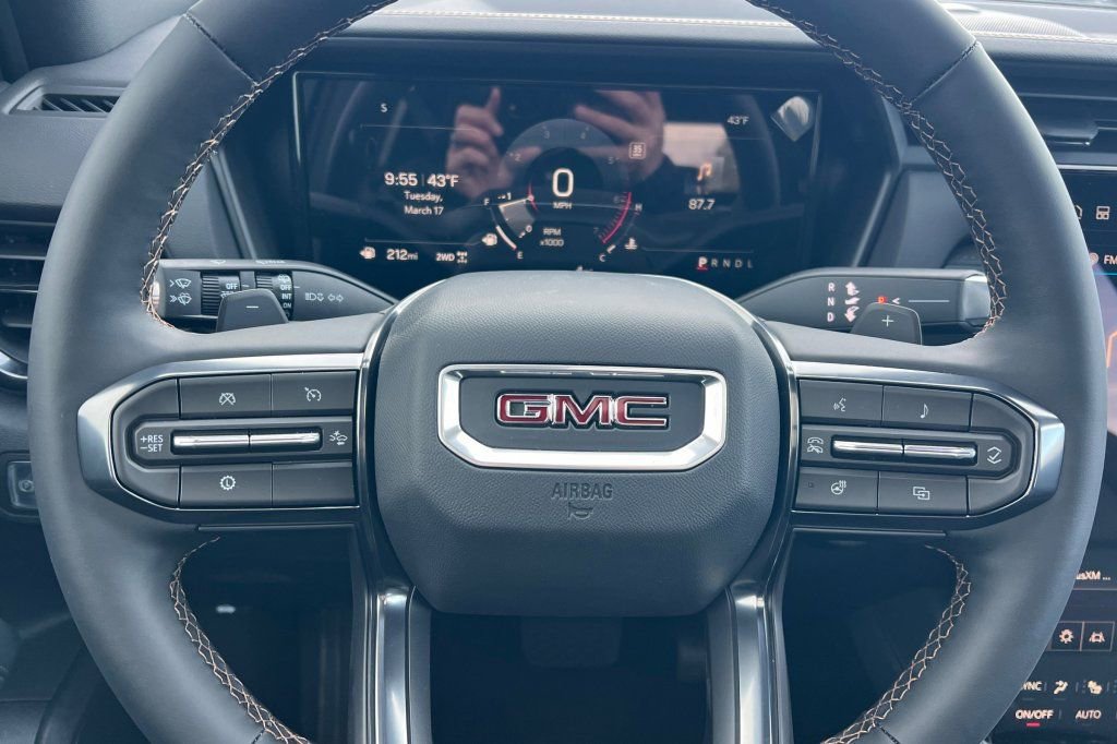 New 2026 GMC Terrain AT4 w/ Convenience Package III image 21