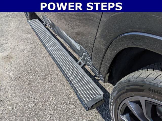 Certified 2024 Jeep Grand Wagoneer L Series II w/ Quick Order Packagew 28T image 12