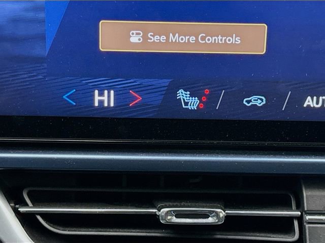 Used 2024 Chevrolet Equinox EV LT image 21