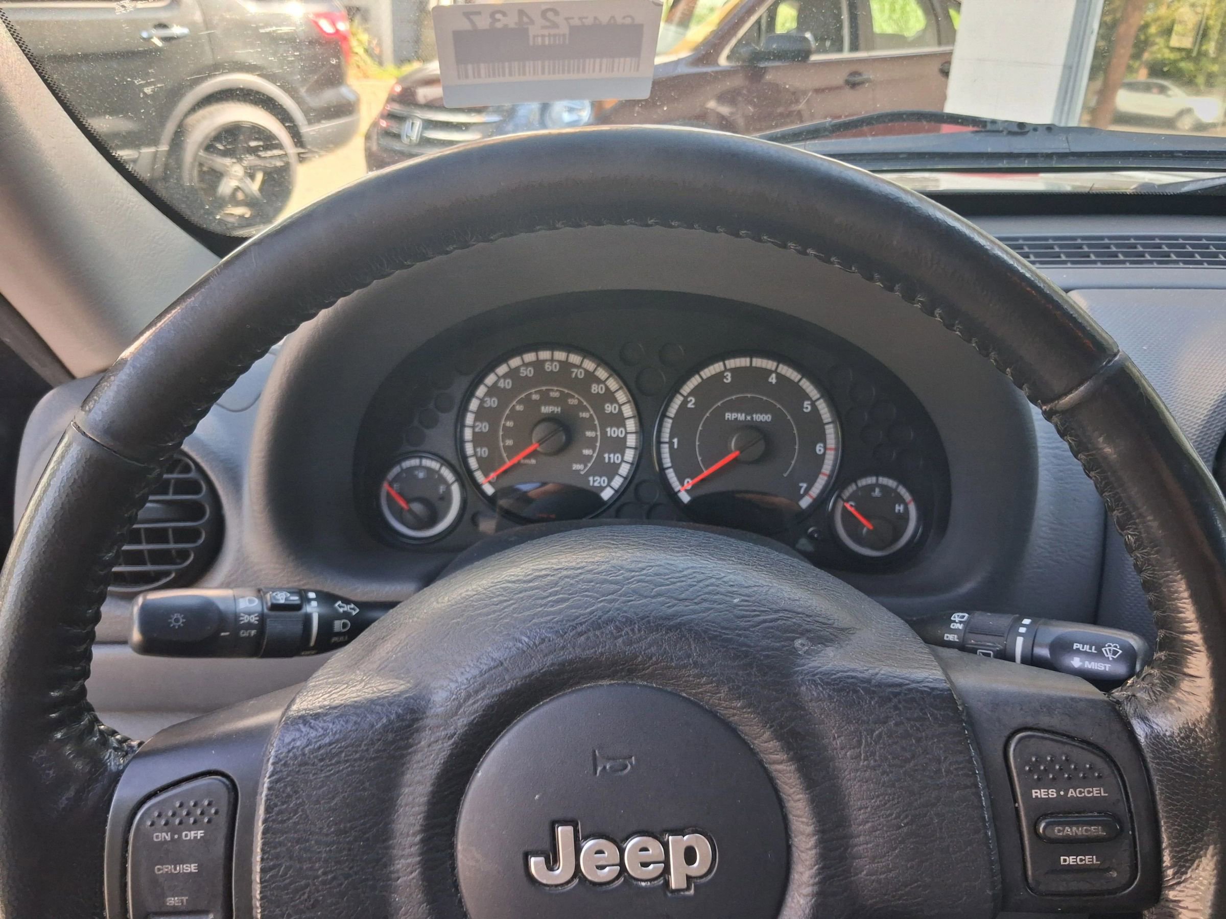 Used 2005 Jeep Liberty Sport image 13