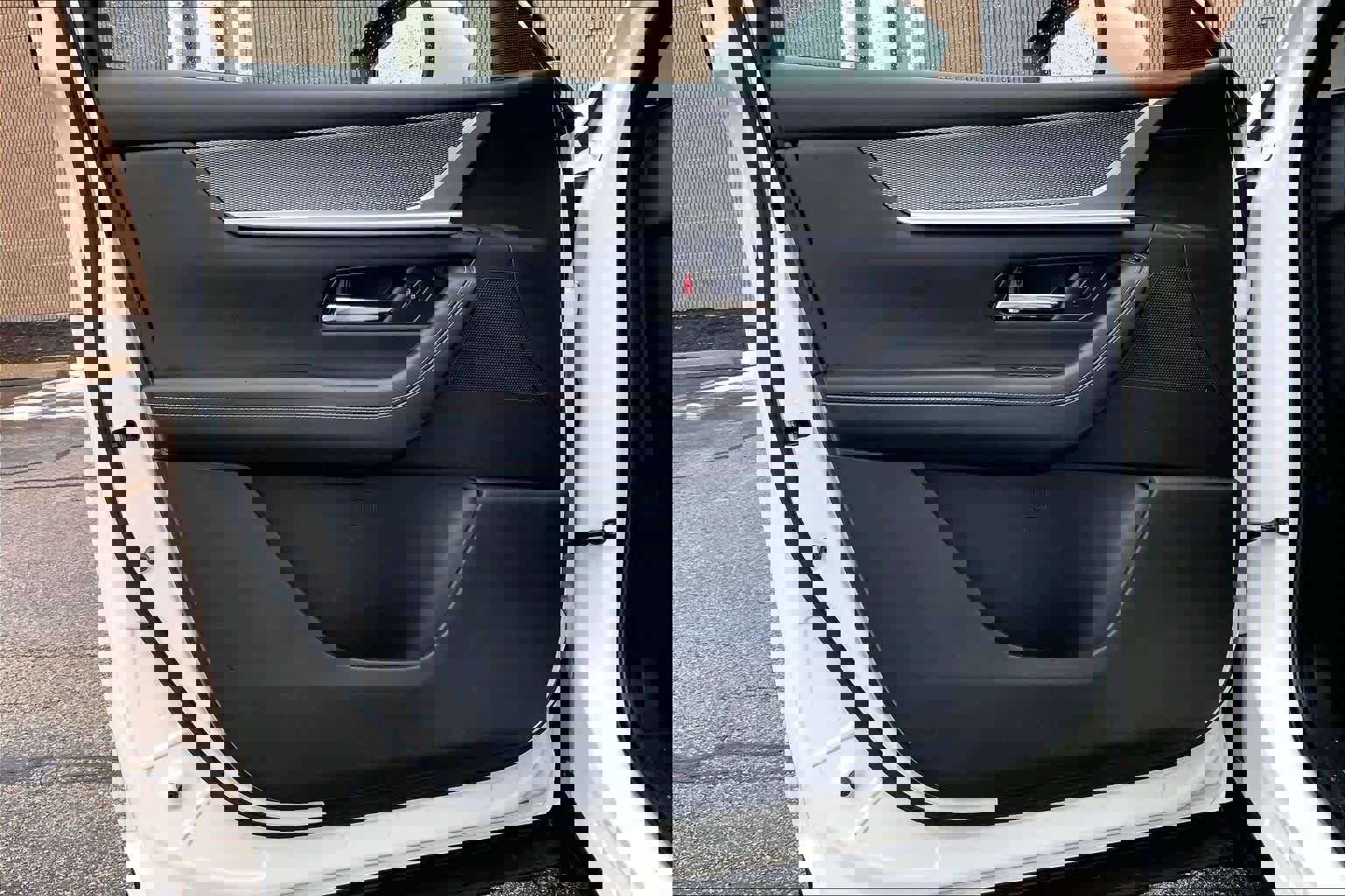 Used 2024 MAZDA CX-90 Plug-In Hybrid w/ Preferred image 23