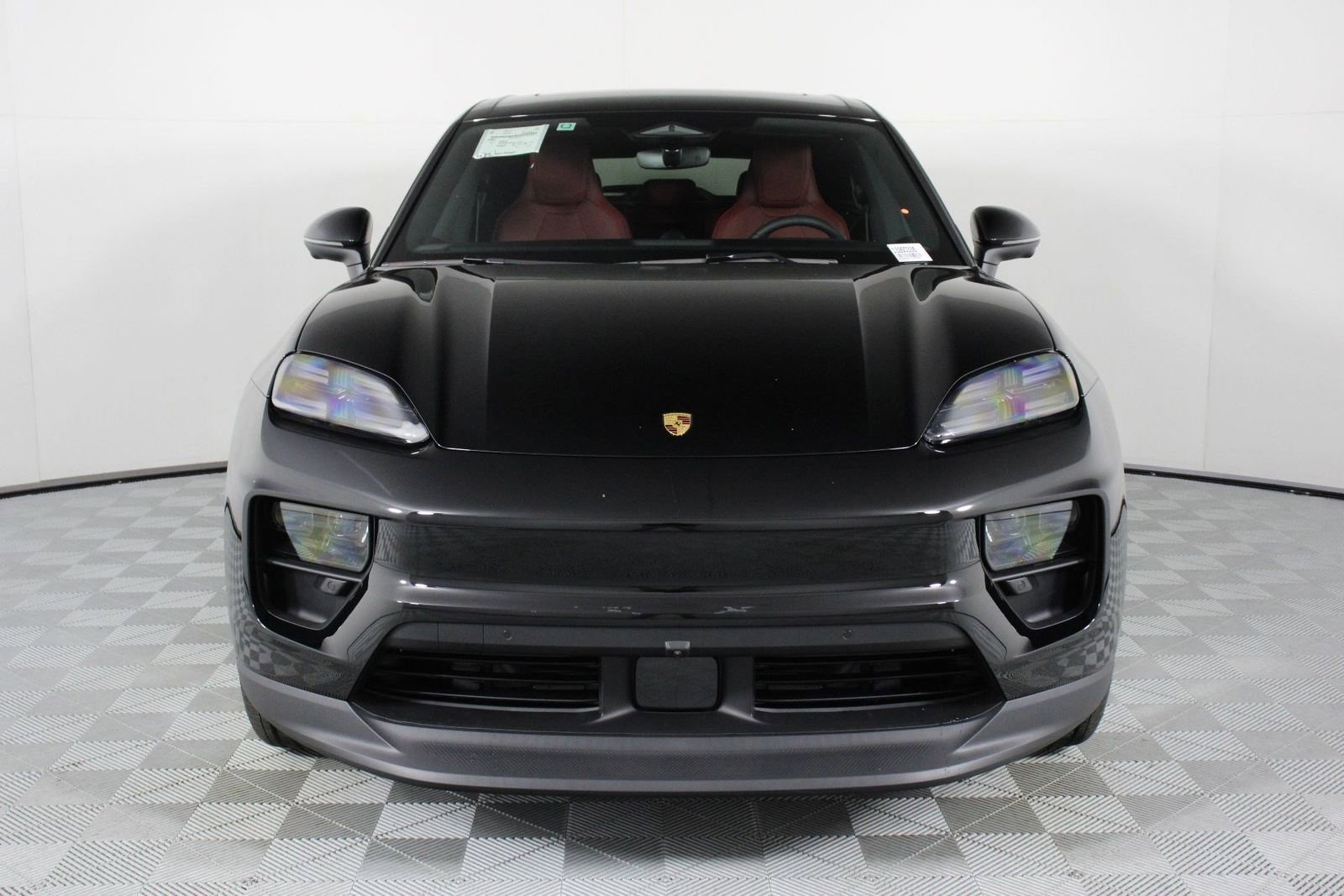 New 2026 Porsche Macan 4S Electric image 10