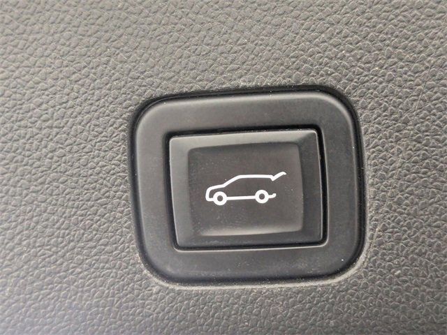 Used 2023 Chevrolet Tahoe Premier image 32