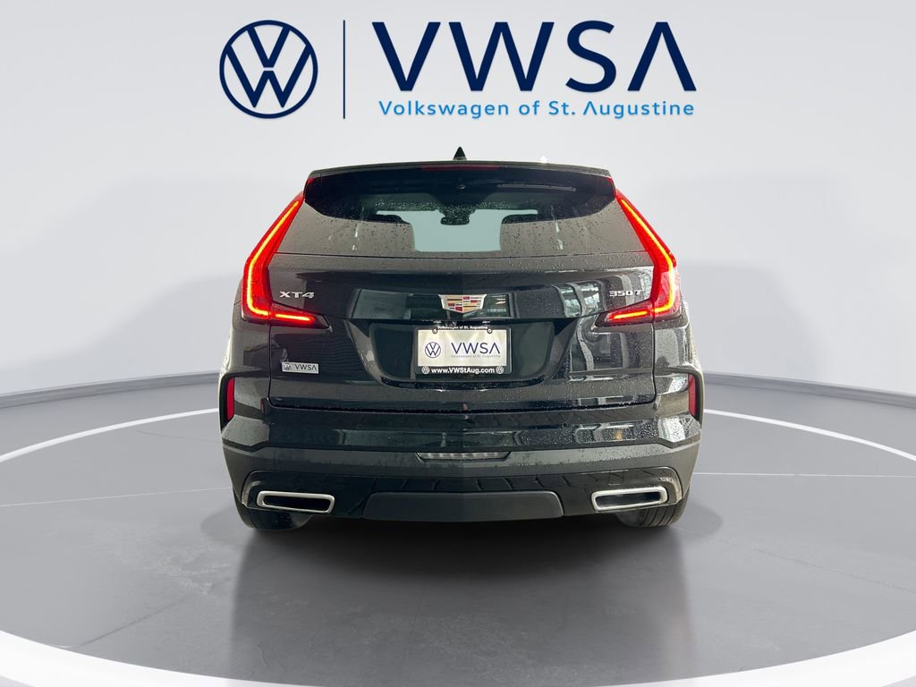 Used 2025 Cadillac XT4 Premium Luxury FWD image 6