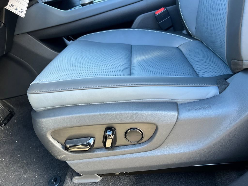 New 2026 Lexus RZ 450e AWD image 13