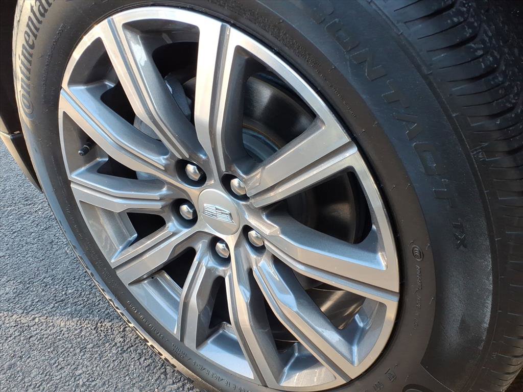 Certified 2023 Cadillac XT4 Sport w/ Technology Package image 12