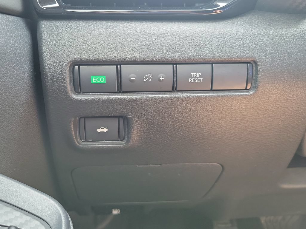 Used 2023 Nissan Sentra SV w/ All-Weather Package FWD image 21