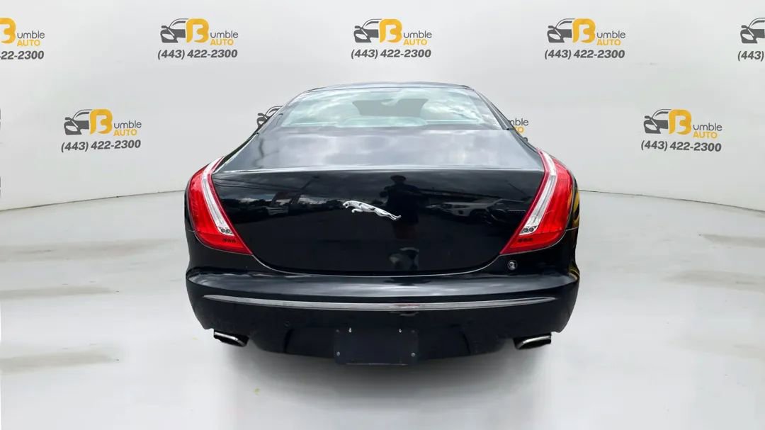 Used 2011 Jaguar XJ Supercharged image 6