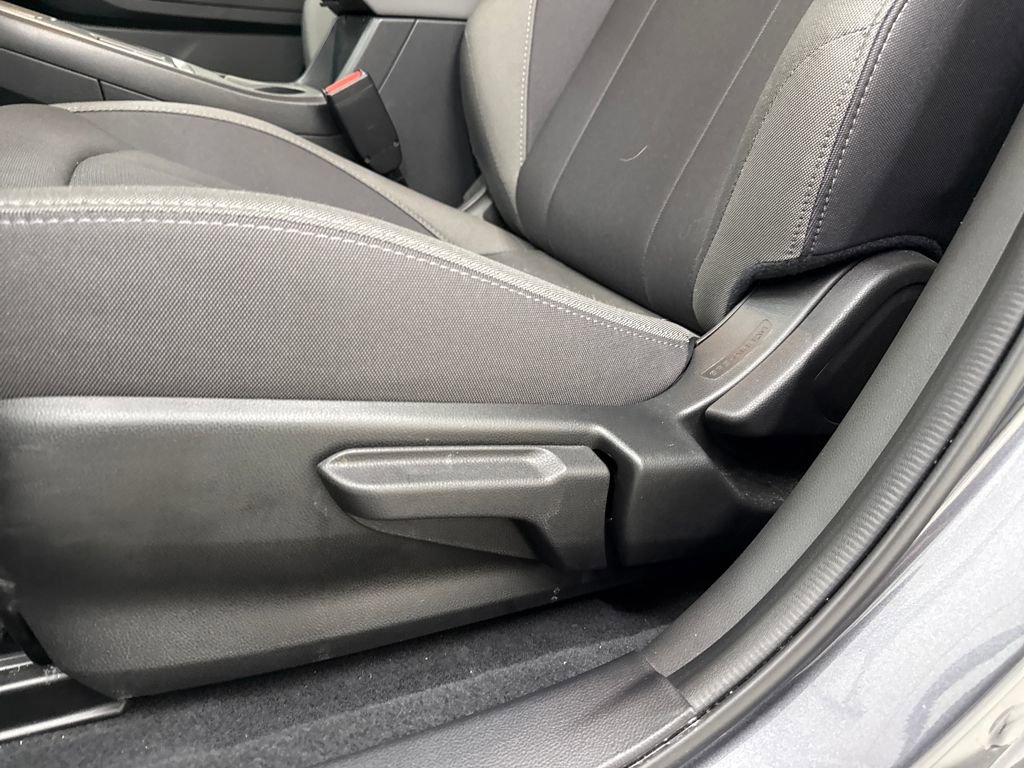 Certified 2025 Subaru Impreza 2.0i image 13