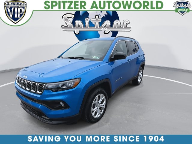 Used 2024 Jeep Compass Latitude AWD/4WD image 7
