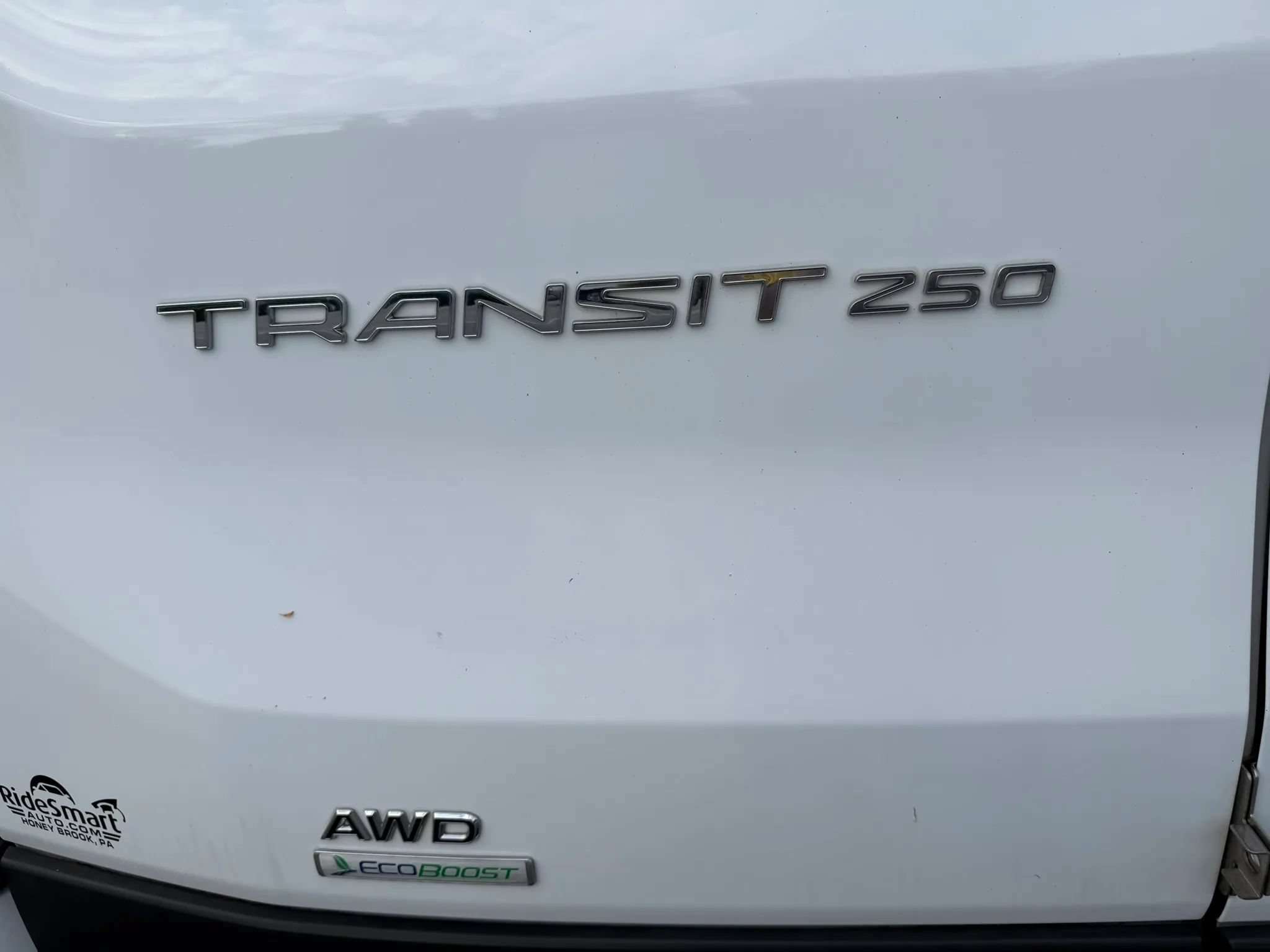 Used 2020 Ford Transit 250 Low Roof AWD image 34