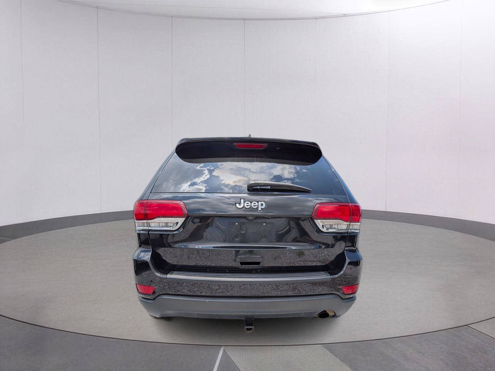 Used 2022 Jeep Grand Cherokee Laredo E RWD image 7