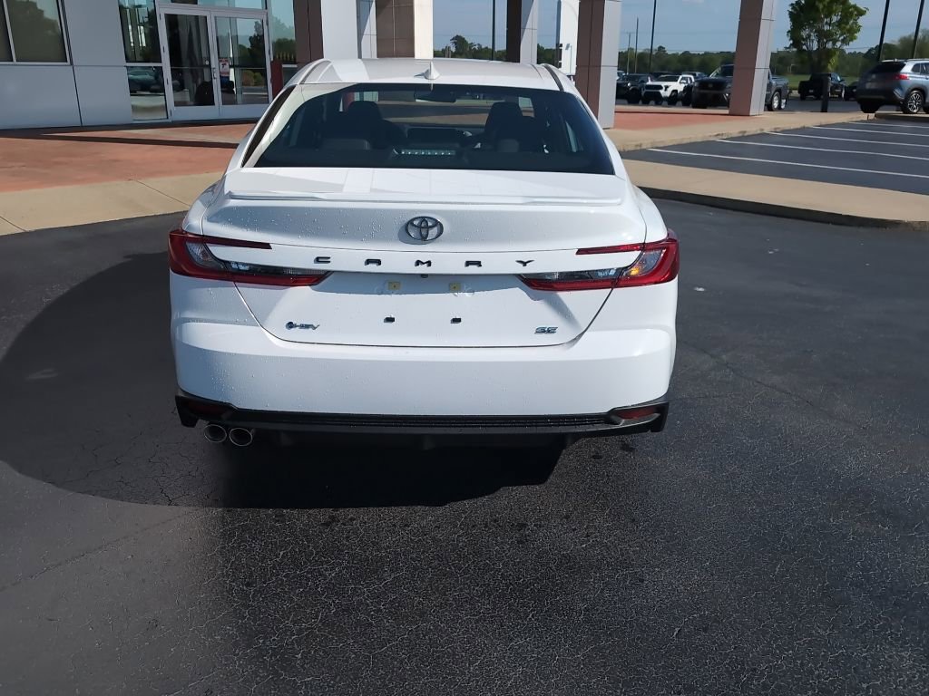 Used 2026 Toyota Camry LE image 3