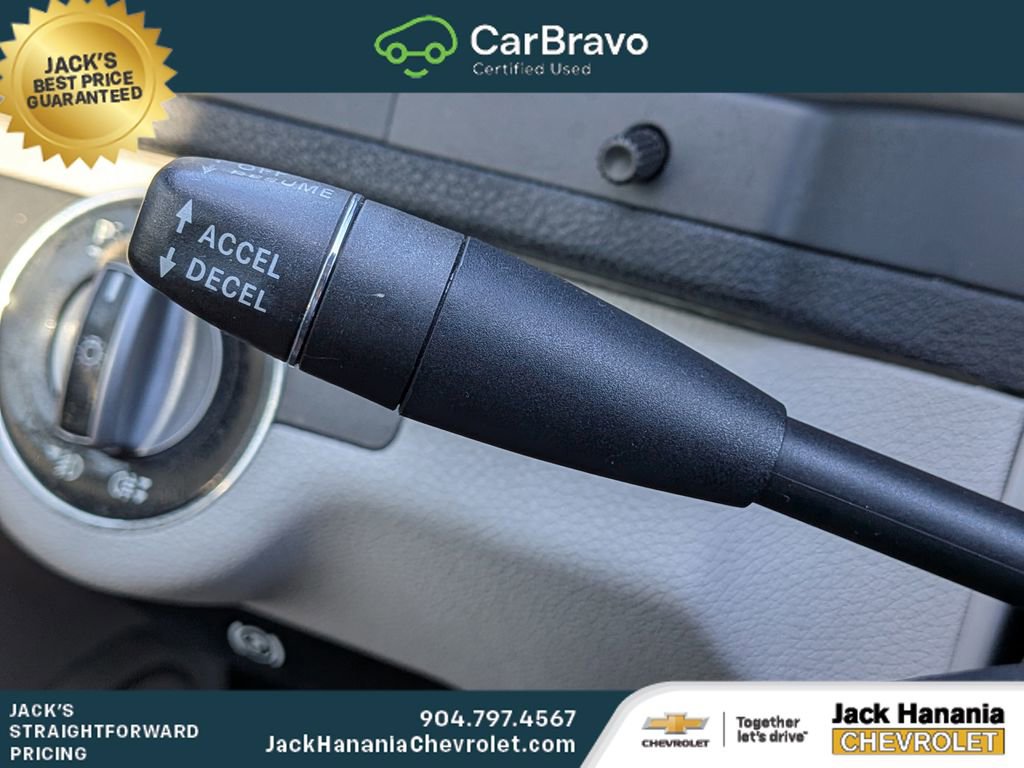 Used 2010 Mercedes-Benz C 300 Sedan image 25