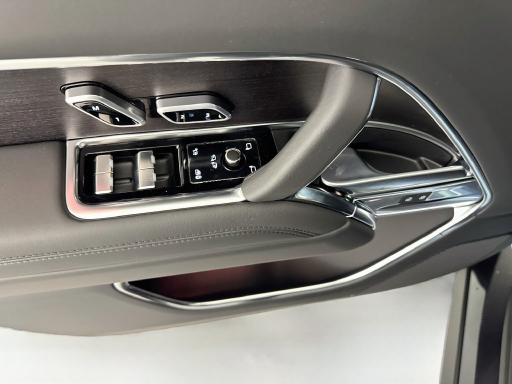 New 2027 Land Rover Range Rover SE AWD/4WD image 18