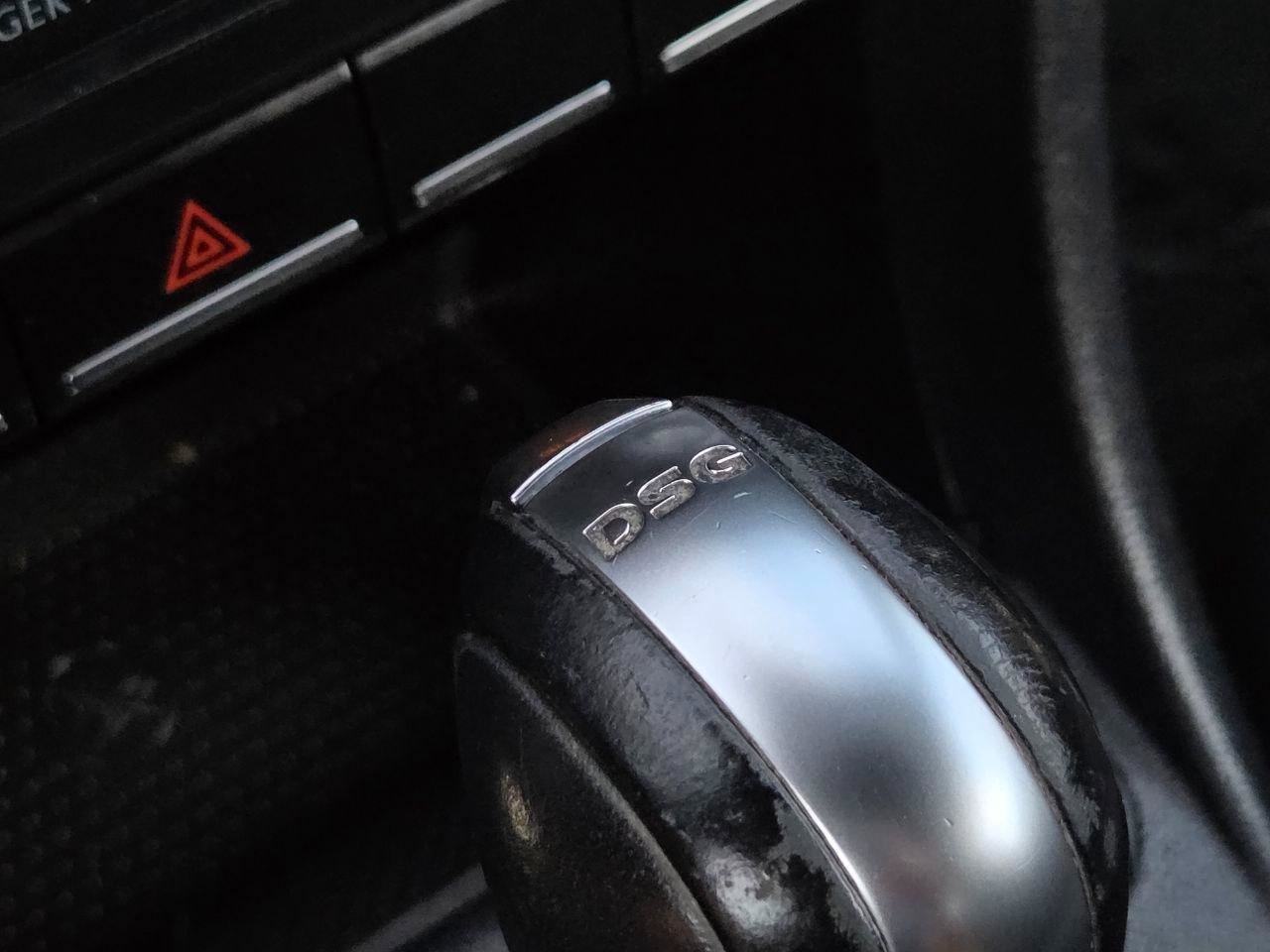 Used 2012 Volkswagen Beetle 2.0T image 27