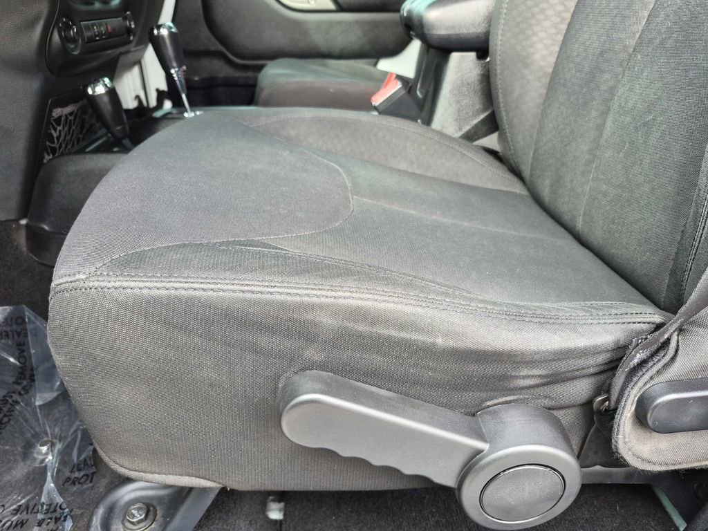 Used 2017 Jeep Wrangler Unlimited Sport w/ Quick Order Package 24S image 24