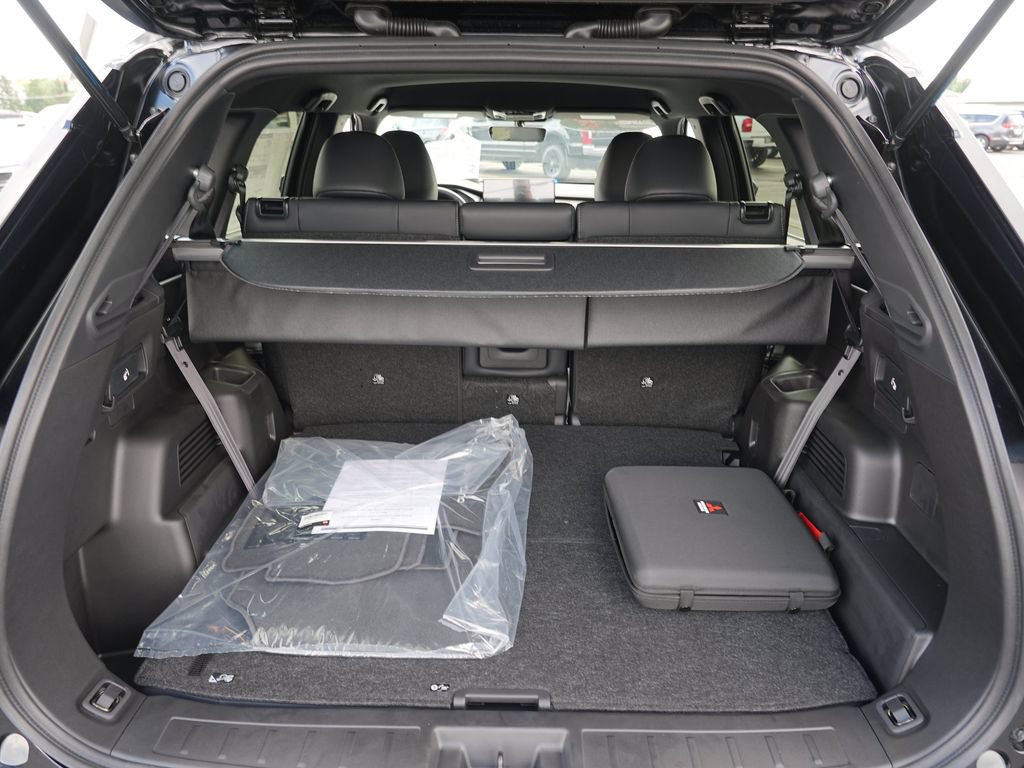 New 2026 Mitsubishi Outlander LE AWD/4WD image 25