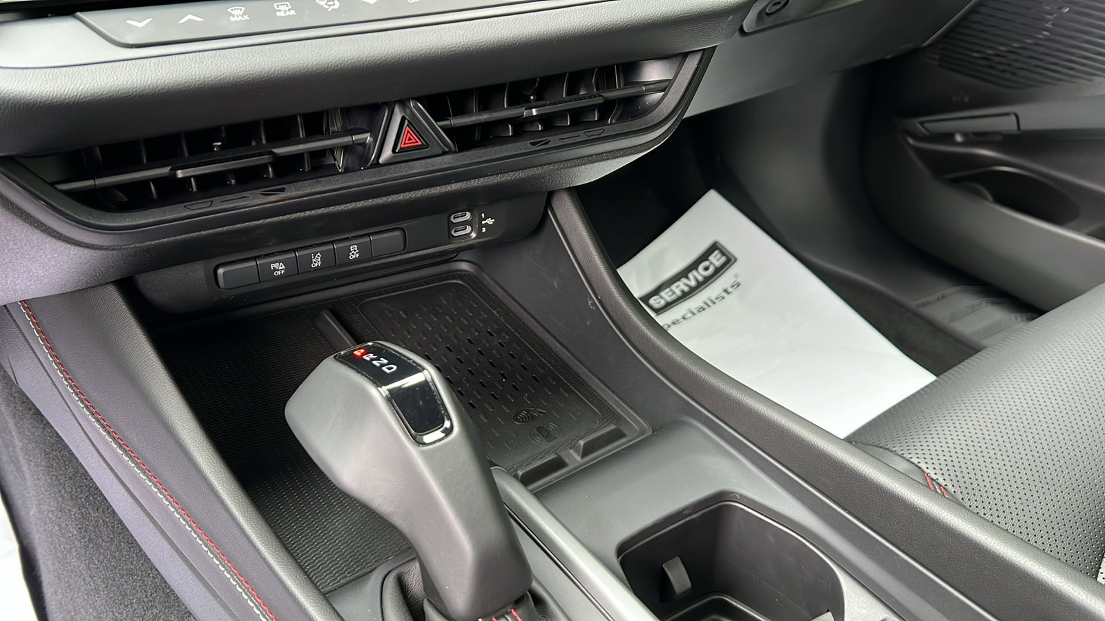 New 2024 Dodge Charger R/T w/ Plus Group image 18