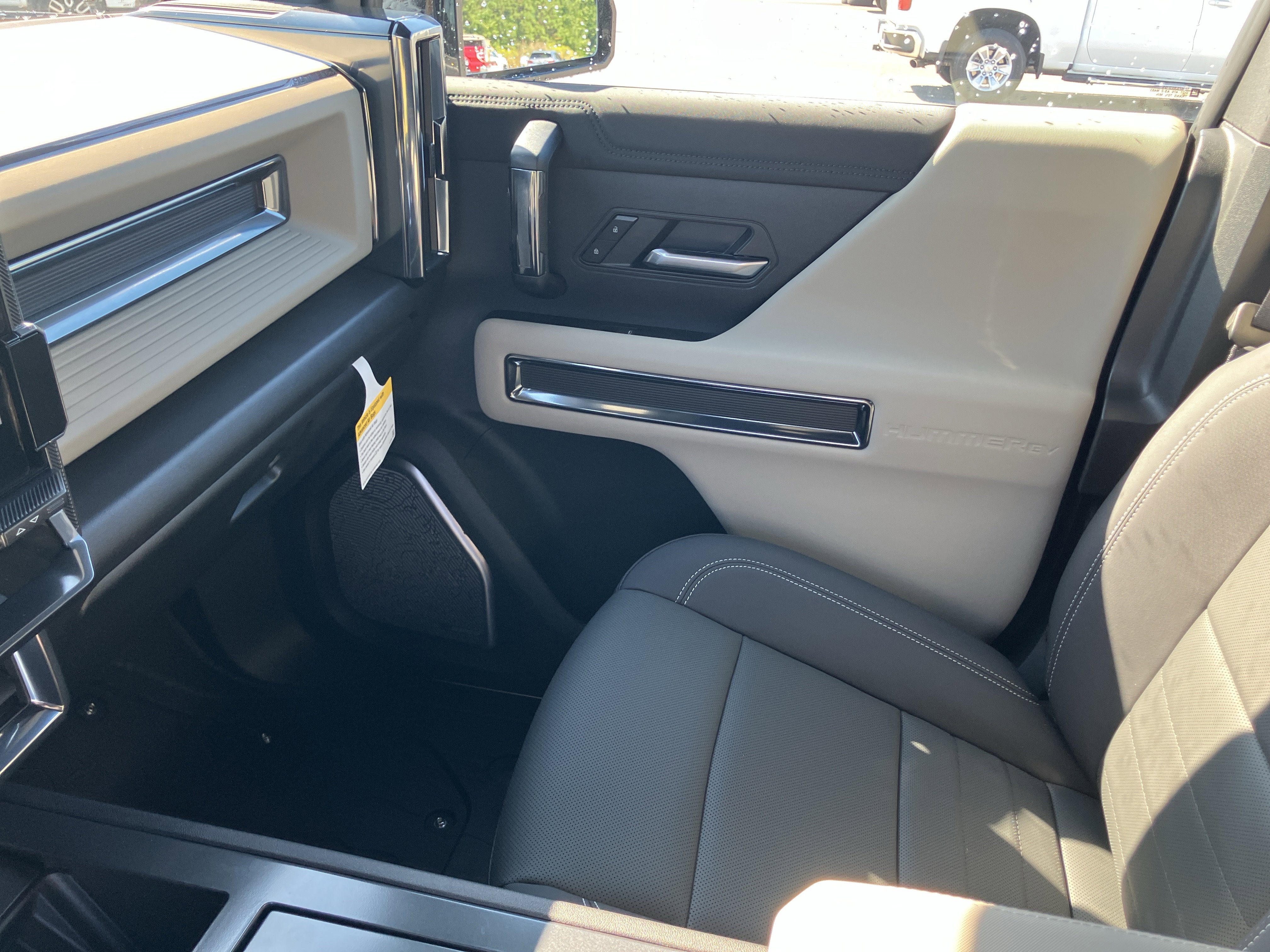 New 2026 GMC Hummer EV SUV image 27