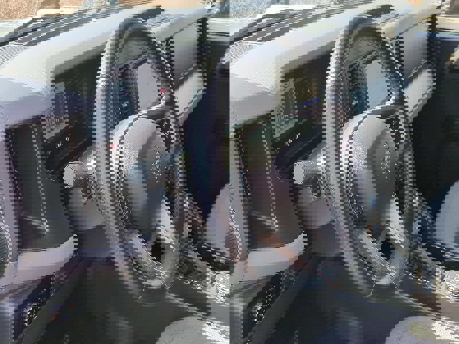 Used 2023 Ford Bronco Big Bend AWD/4WD image 10