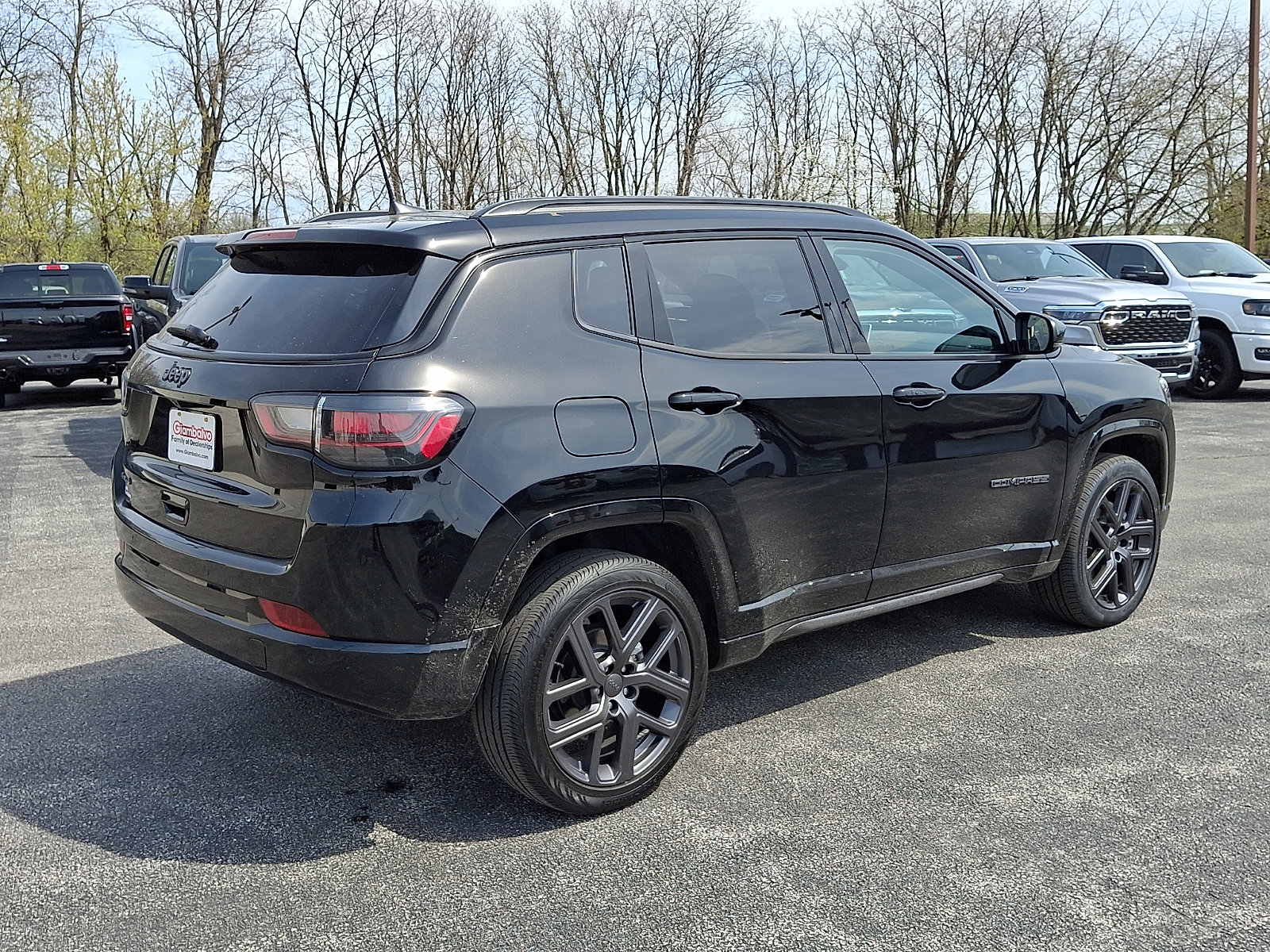 Certified 2024 Jeep Compass Limited w/ High Altitude Package image 8
