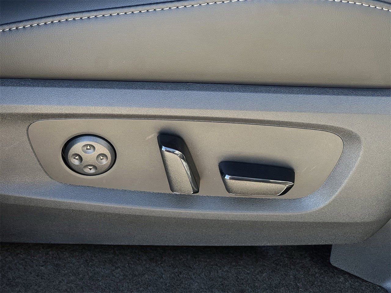 New 2026 INFINITI QX60 Sport image 21