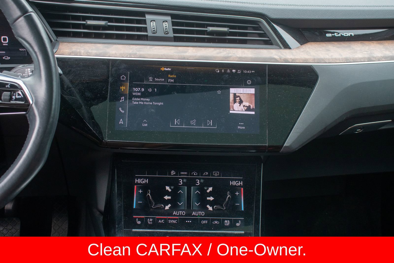 Used 2022 Audi e-tron Premium Plus w/ Premium Plus Package image 17