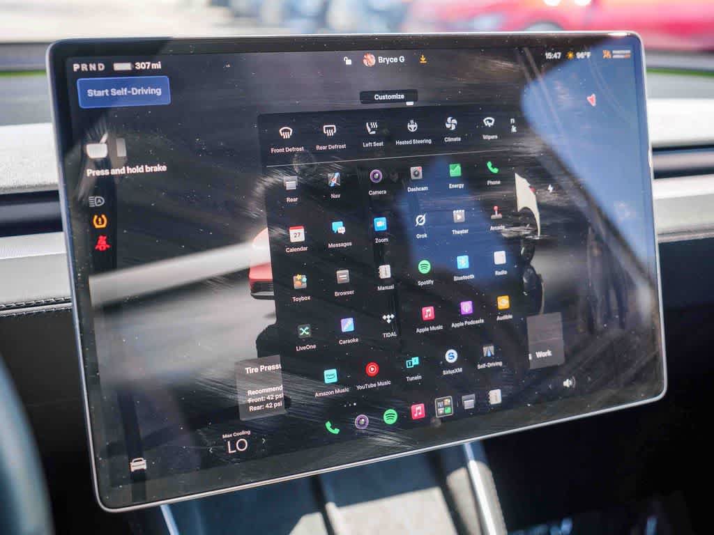 Used 2026 Tesla Model Y 2WD image 18