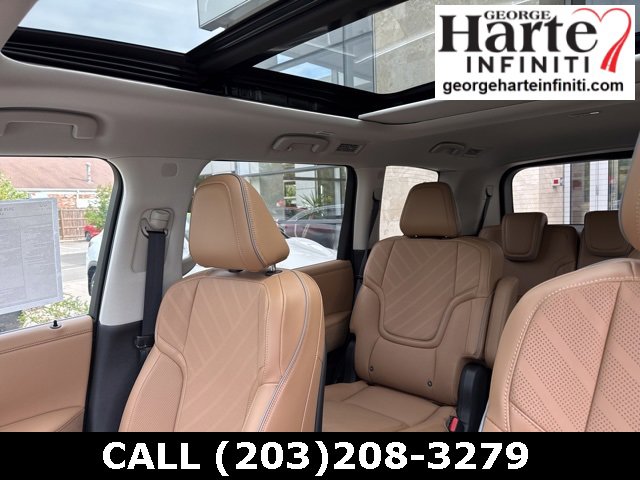 New 2026 INFINITI QX80 Luxe w/ Cargo Package image 21