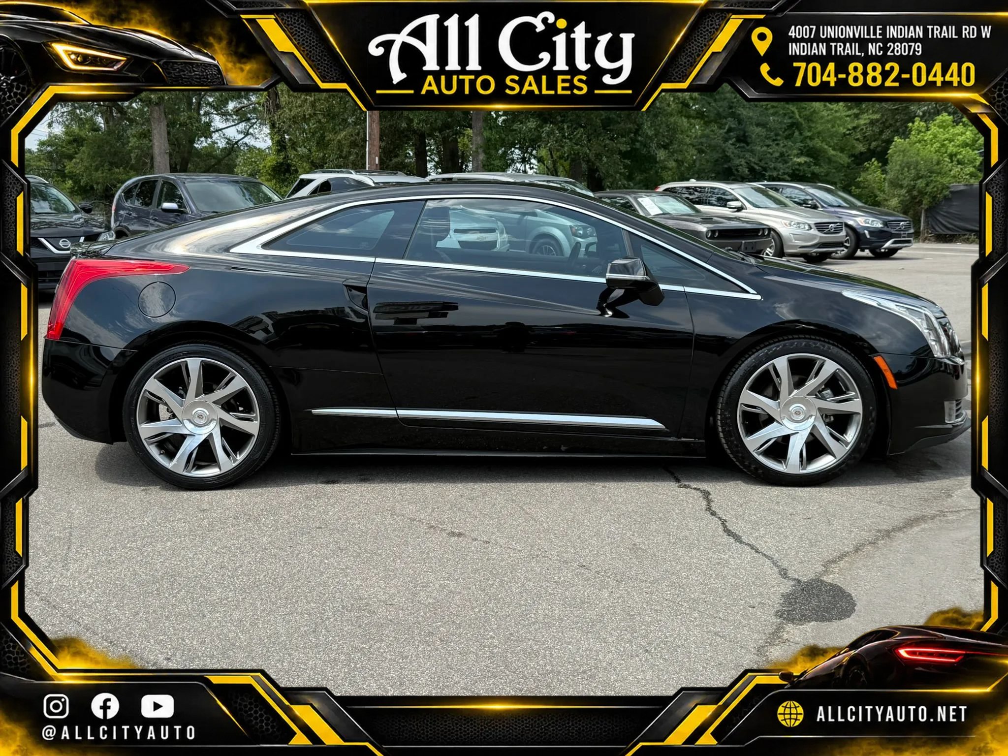 Used 2014 Cadillac ELR w/ Luxury Package FWD image 8
