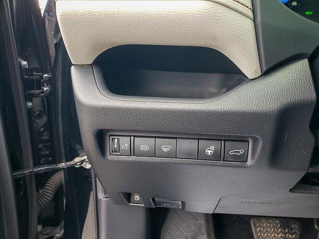 Used 2019 Toyota RAV4 XLE image 13