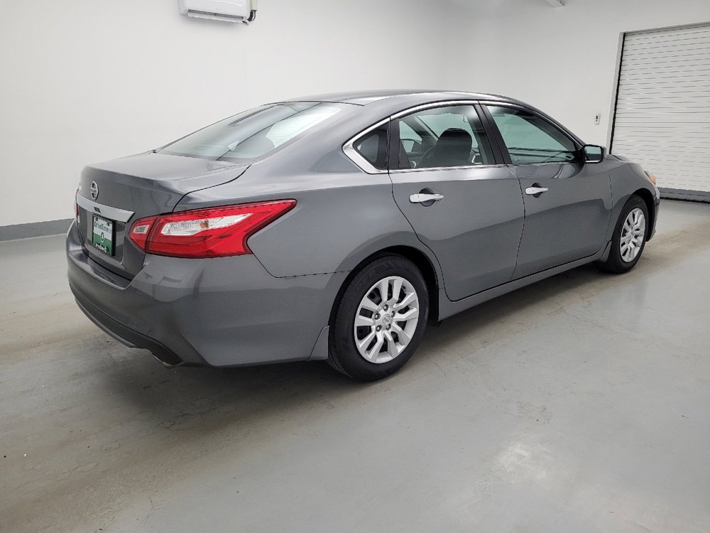 Used 2016 Nissan Altima 2.5 S w/ Power Driver Seat Package FWD image 10