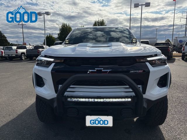 New 2025 Chevrolet Colorado ZR2 w/ Off-Road Front Bumper Package image 36